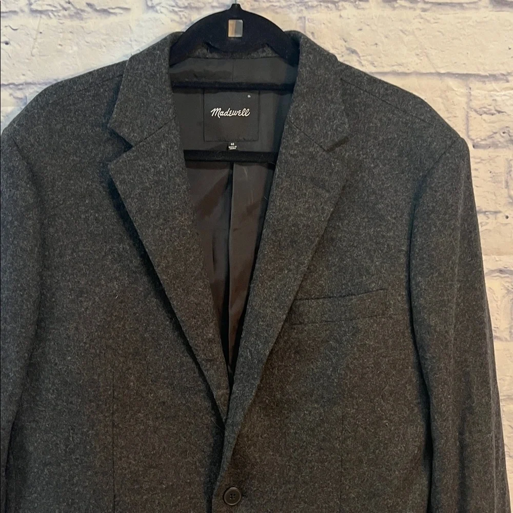 Madewell Roebling Two Button Blazer Italian Fabric Size 40R Charcoal Gray
